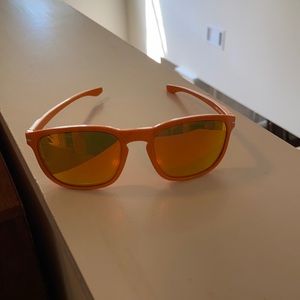 Oakley sunglasses - style Enduro